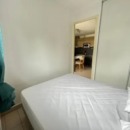 6 Couchages A Port Camargue Daire *