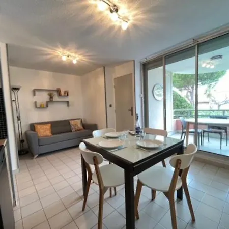 6 Couchages A Port Camargue Le Grau-du-Roi